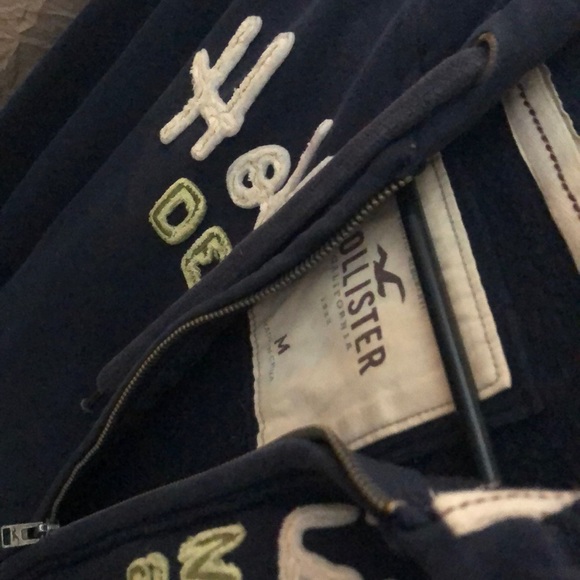 Hollister hoodie - Picture 3 of 3